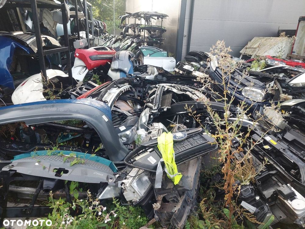 MASKA + PAS PRZEDNI + LAMPY + GRILL + KRATKA FIESTA MK6 MK7 08-12 H9 - 12