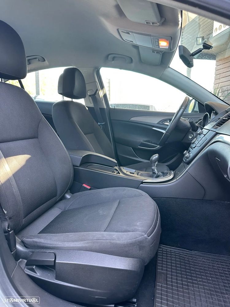 Opel Insignia - 7