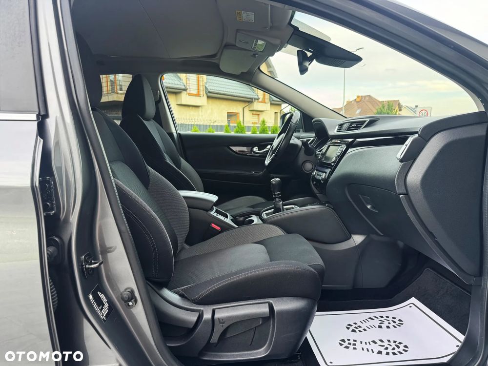 Nissan Qashqai 1.3 DIG-T N-Tec - 30
