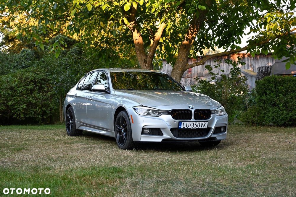 BMW Seria 3 330i xDrive Edition M Sport Shadow - 1