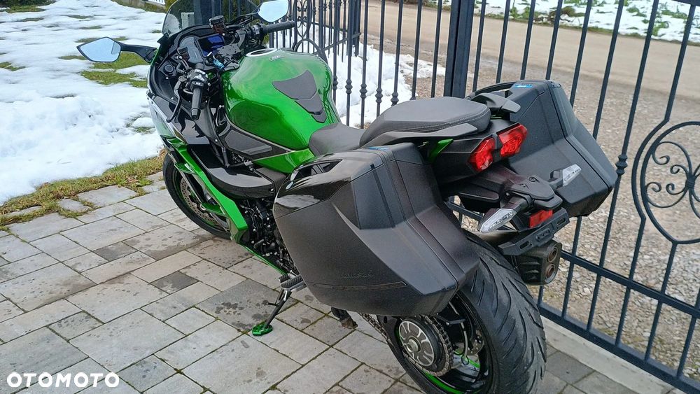 Kawasaki Ninja H2 SX - 7