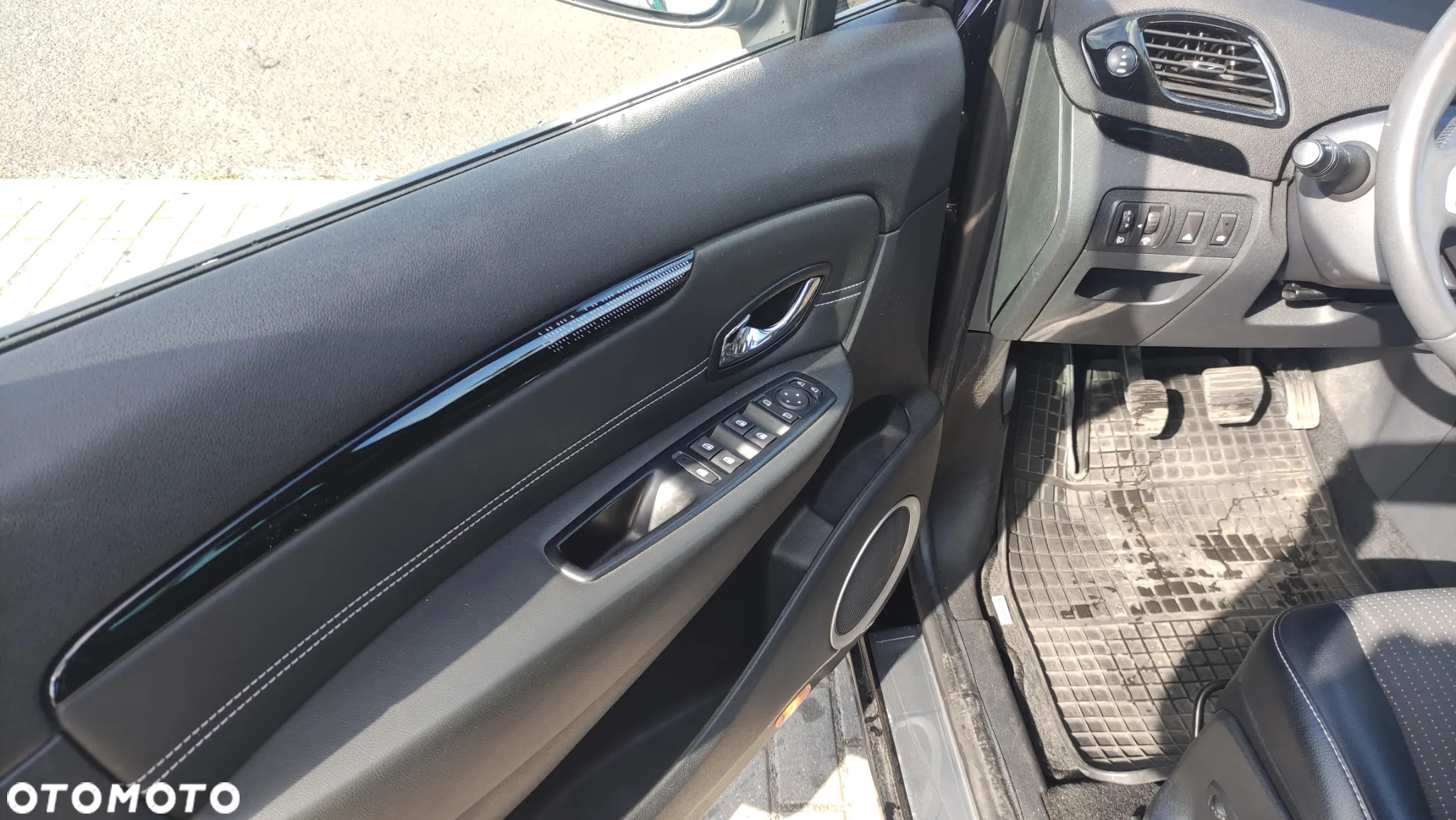 Renault Scenic - 20