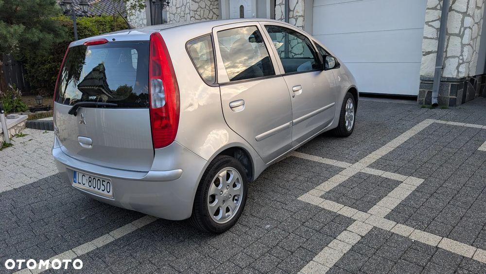 Mitsubishi Colt 1.5 Invite - 5