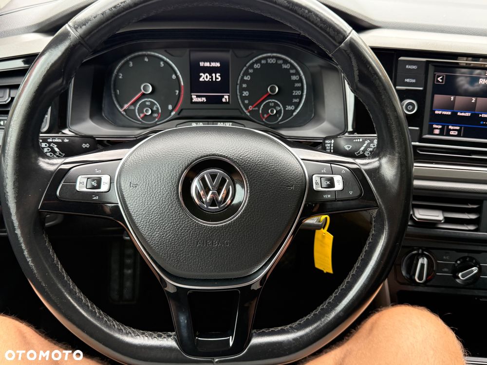 Volkswagen Polo 1.0 Comfortline - 22