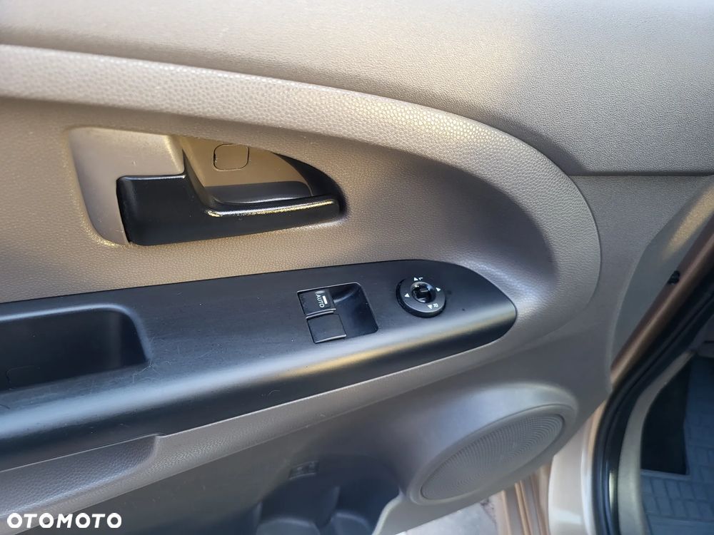 Kia Venga 1.4 L - 18