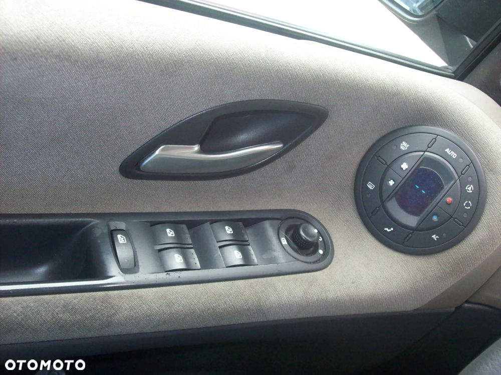 Renault Grand Espace Gr 2.2 dCi Dynamique - 7