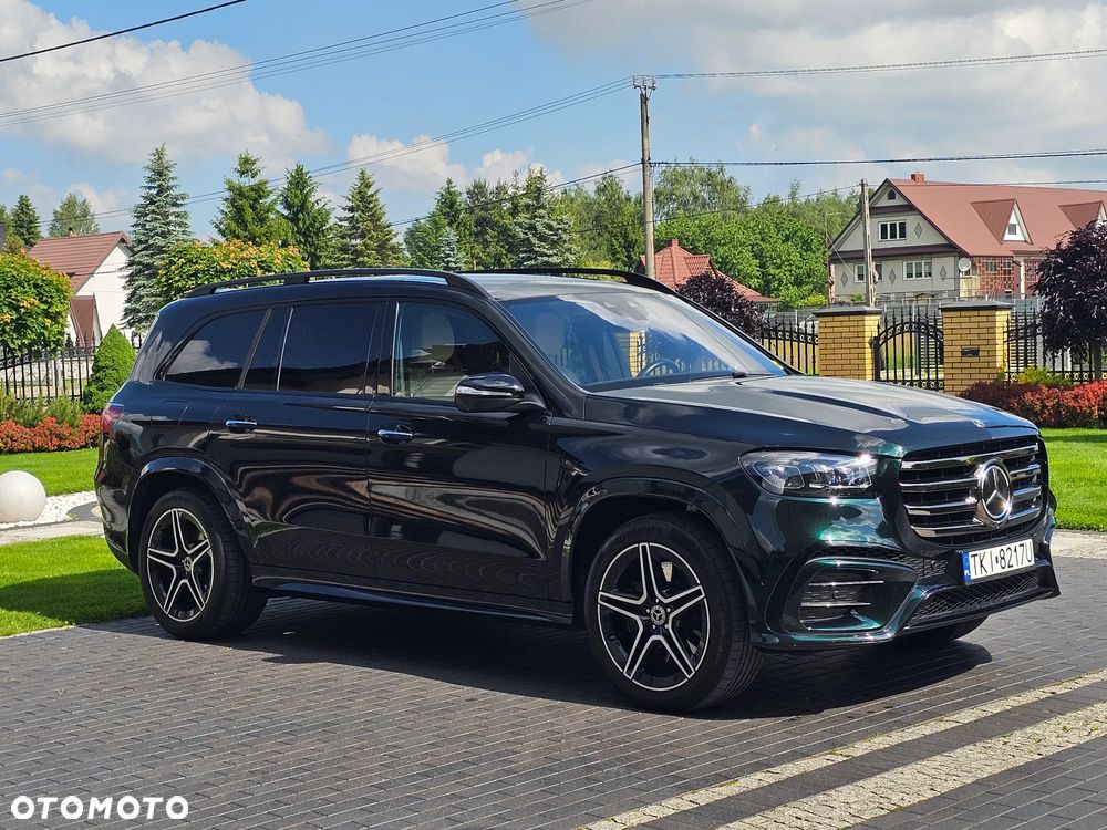 Mercedes-Benz GLS - 24