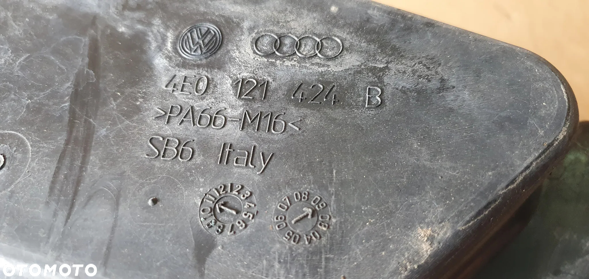 Zbiorniczek wyrównawczy płynu chłodniczego Audi A8 D3 4.2 TDI 4E0121403H 4E0121424B - 9