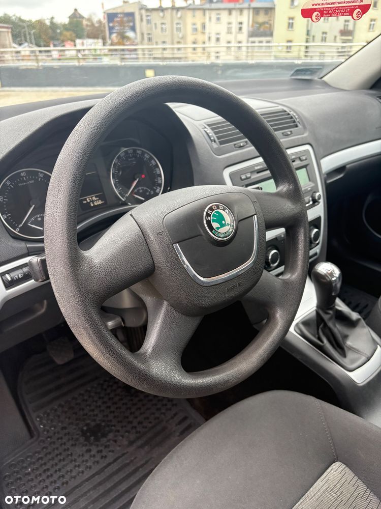 Skoda Octavia 1.4 TSI Ambition - 10