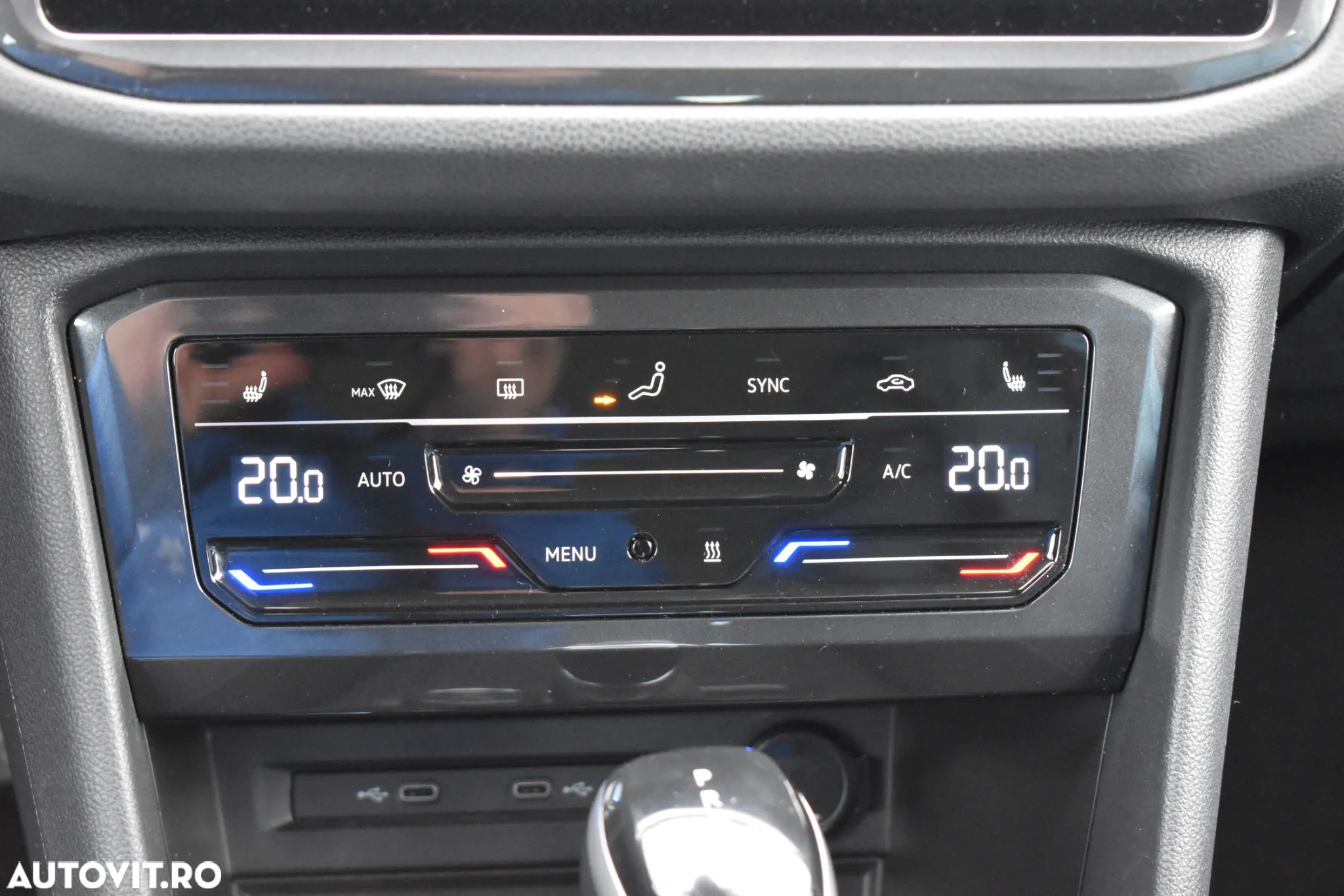 Volkswagen Tiguan 2.0 TDI SCR 4MOTION DSG Elegance - 20