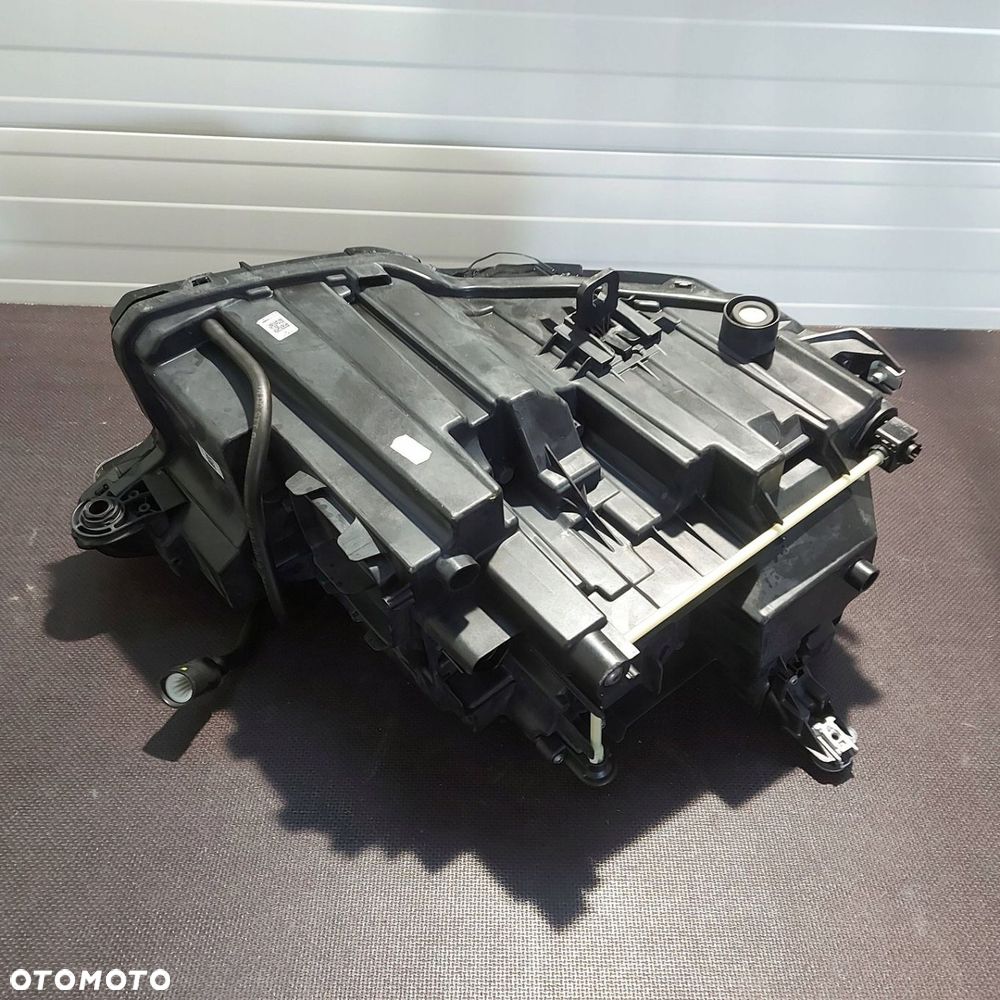 Audi Q4 E TRON Przód strona lewa 89A941033 - 9