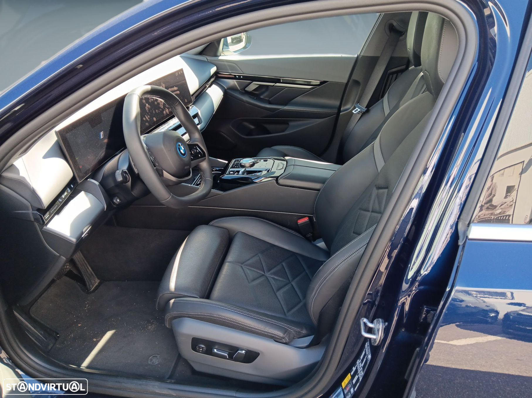 BMW 530 e - 11