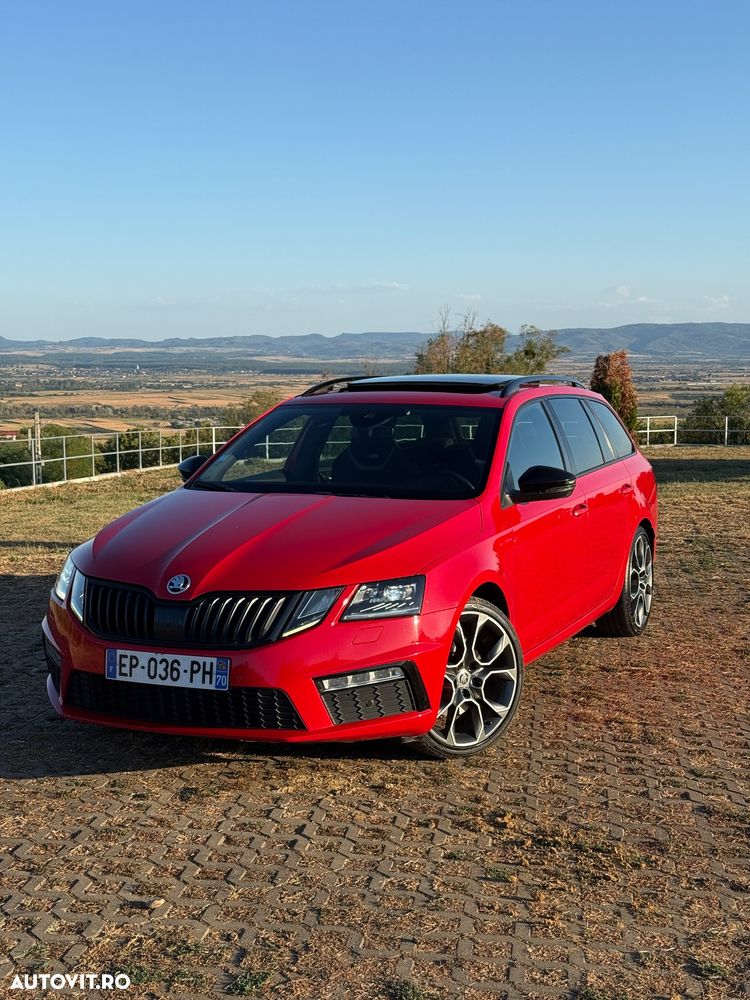 Skoda Octavia 2.0 TDI DSG RS - 6