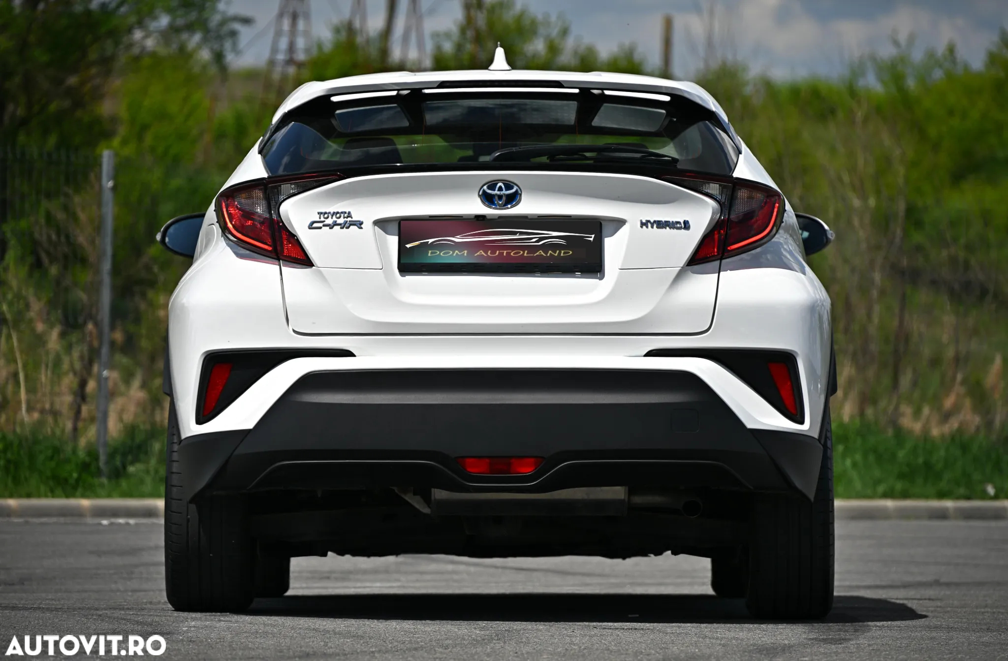 Toyota C-HR - 11