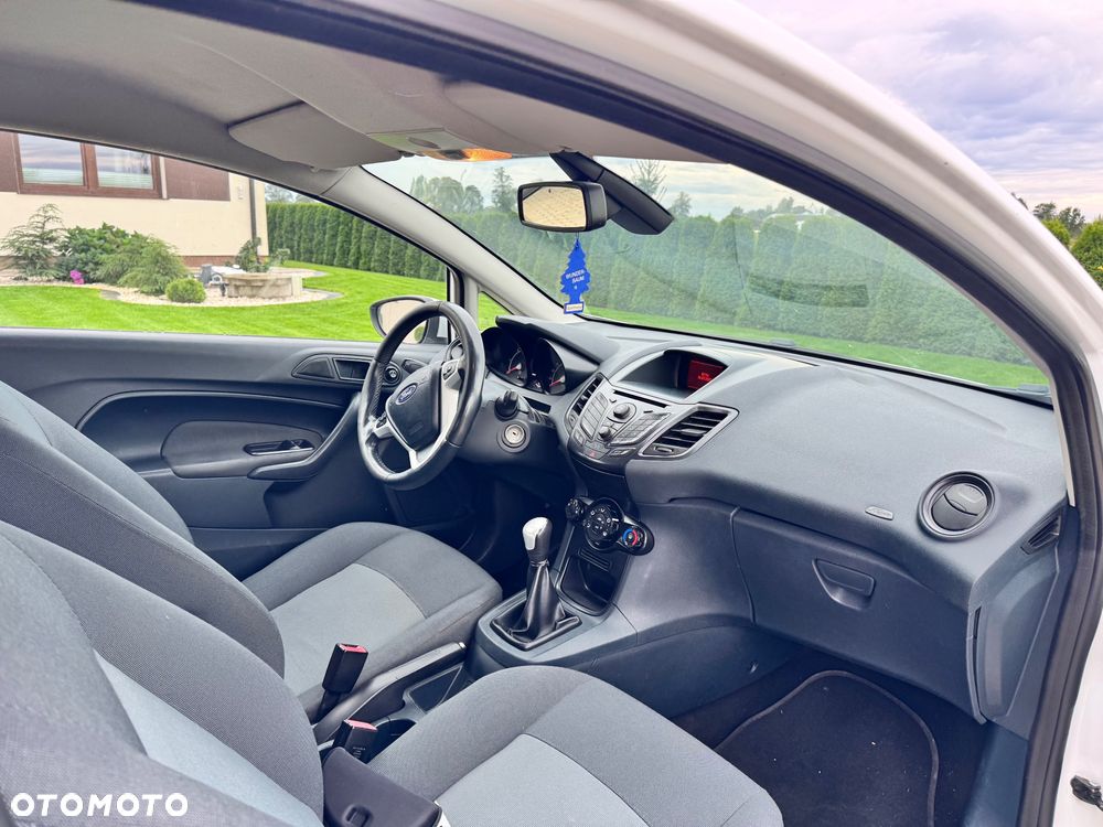 Ford Fiesta 1.4 TDCi Ambiente - 11