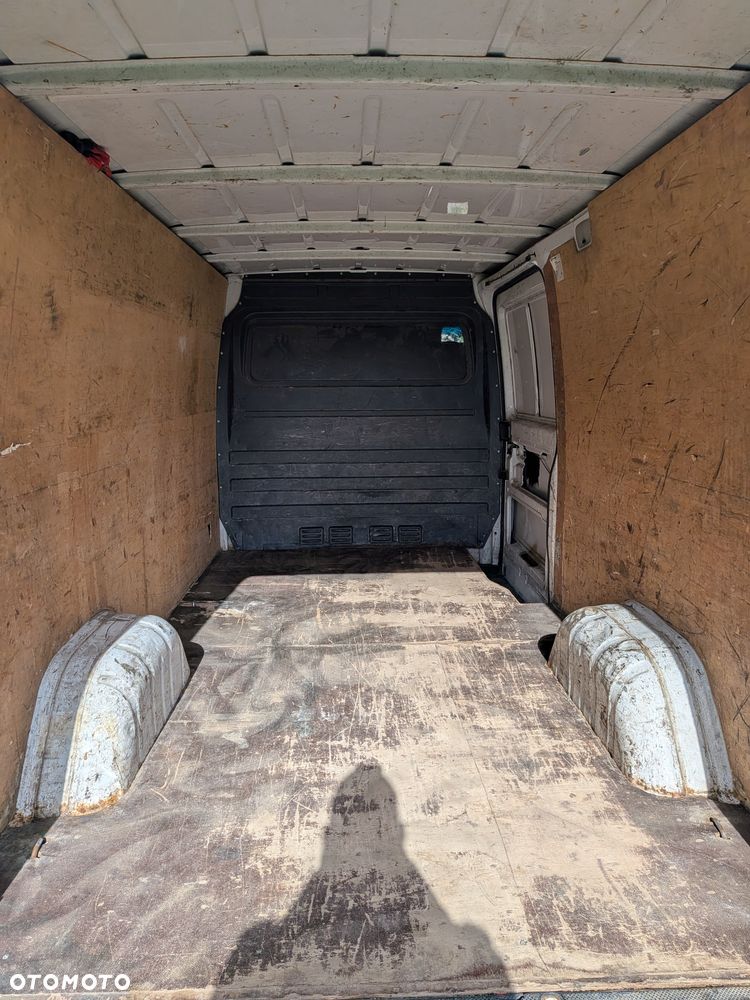 Mercedes-Benz Sprinter - 8