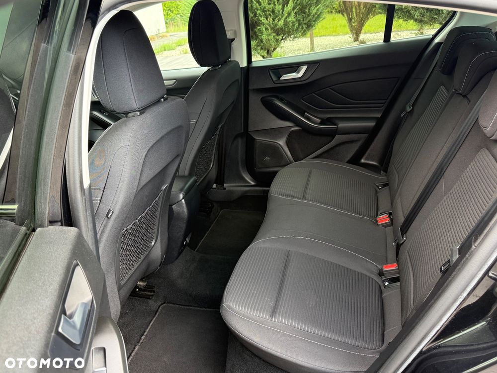 Ford Focus 1.5 EcoBlue Start-Stopp-System TITANIUM DESIGN - 23