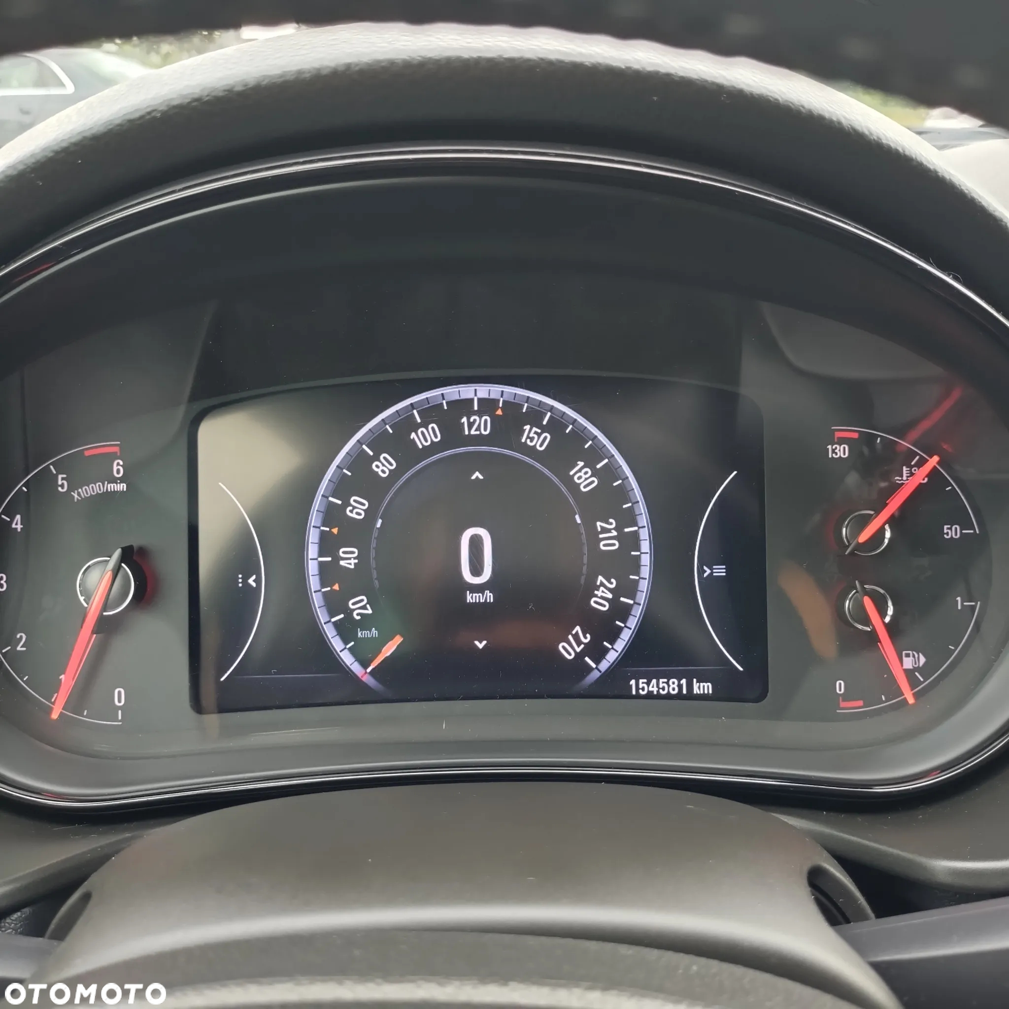 Opel Insignia - 15