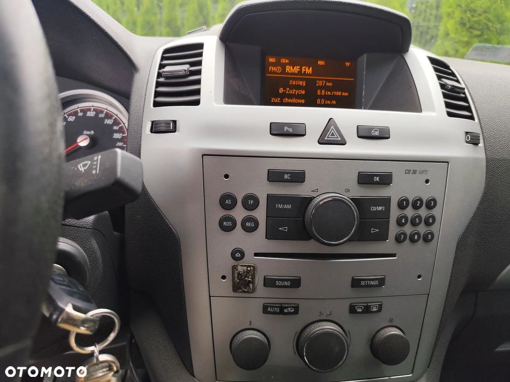 Opel Zafira - 5
