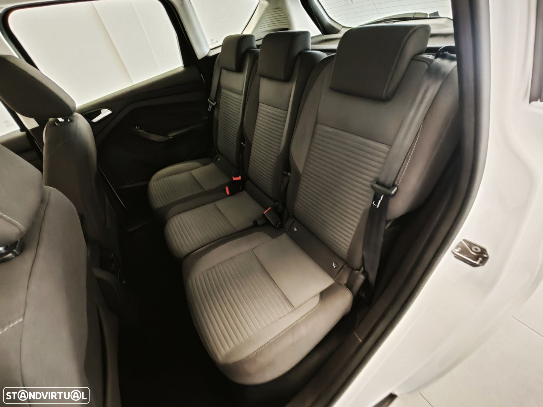 Ford C-Max 1.0 Ecoboost S&S Titanium - 8