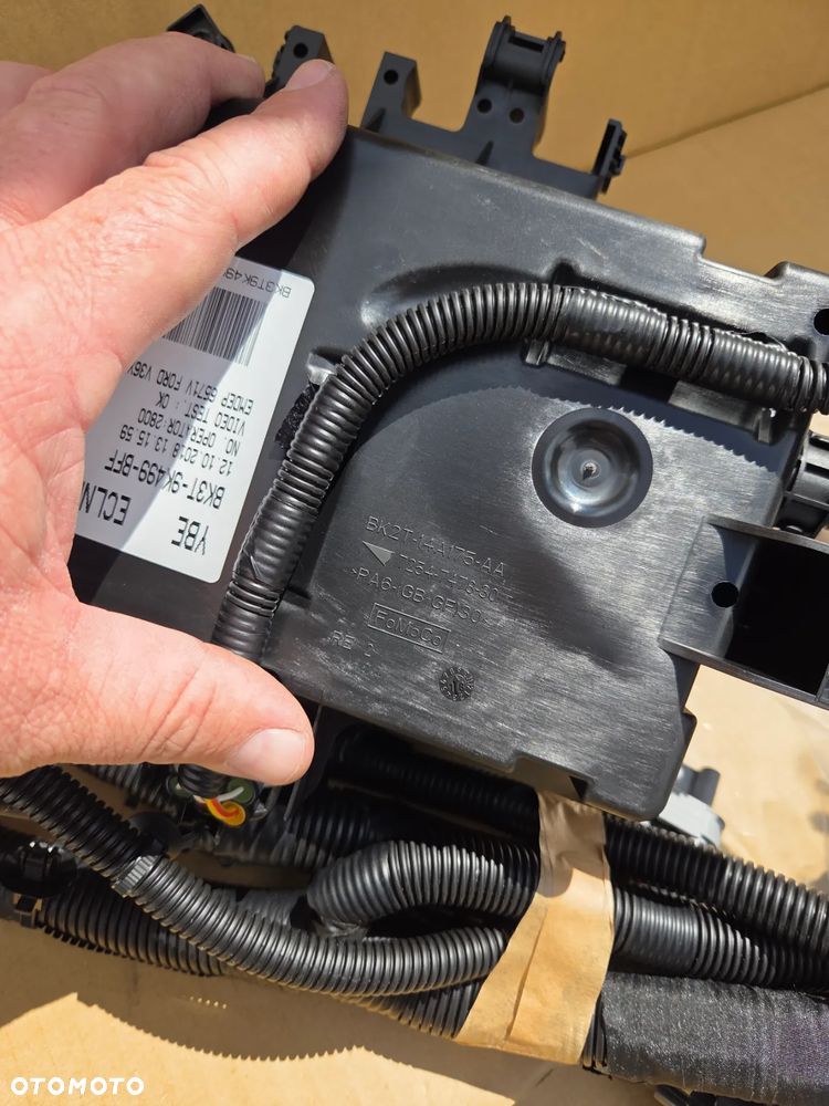 instalacja wiązka Ford Transit MK-8 Custom BK3T-9K499-BFF 2167722 BK3Z-9K499-BF skrzynka bezpieczników BSI Exhaust Emission control - 8