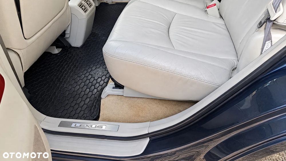 Lexus RX - 20