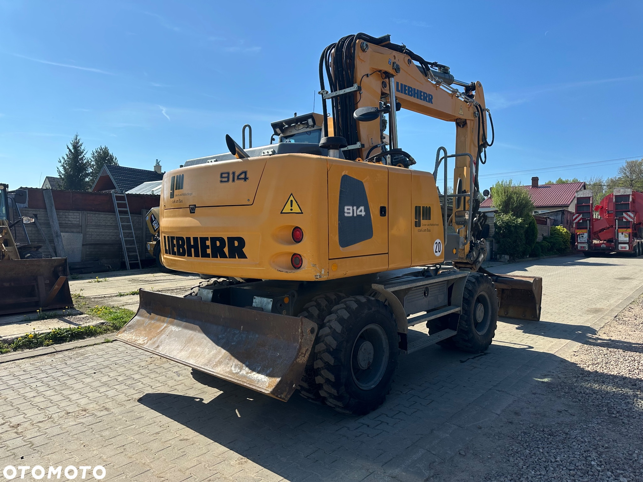 Liebherr A 914 - 5