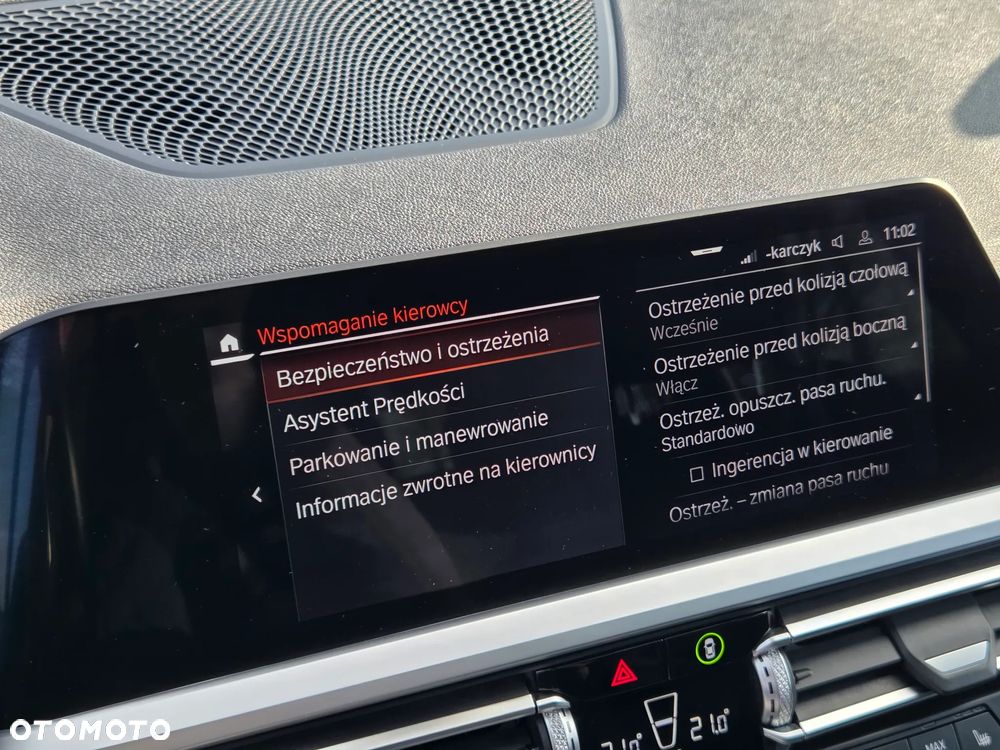 BMW Seria 3 330i xDrive M Sport sport - 29