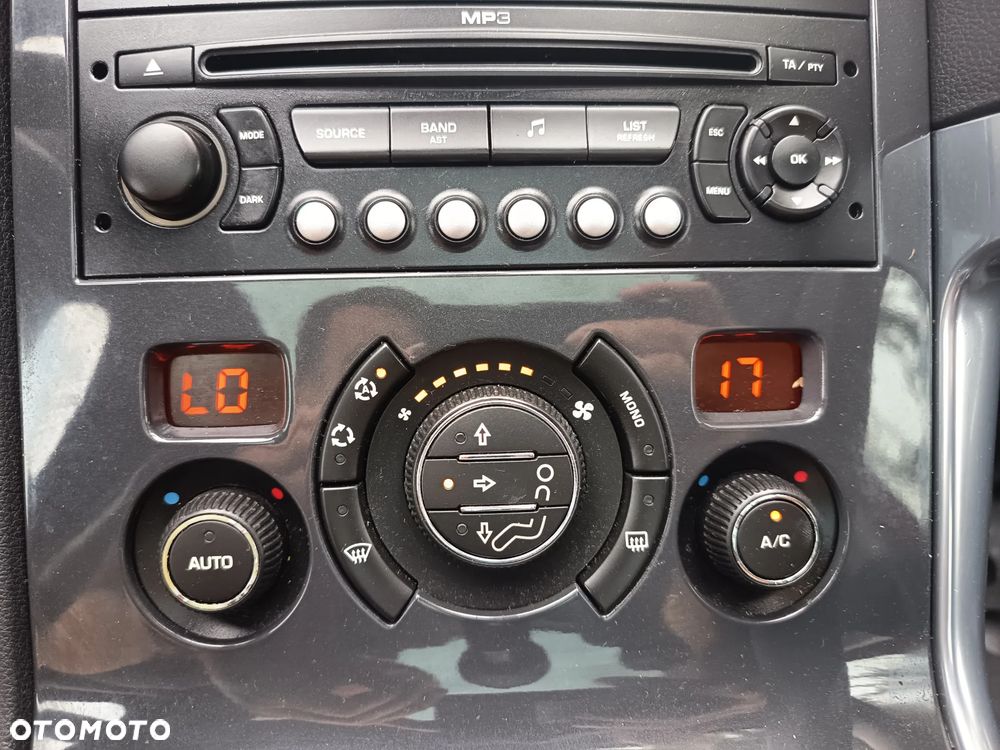 Peugeot 3008 HDi FAP 150 Allure - 20