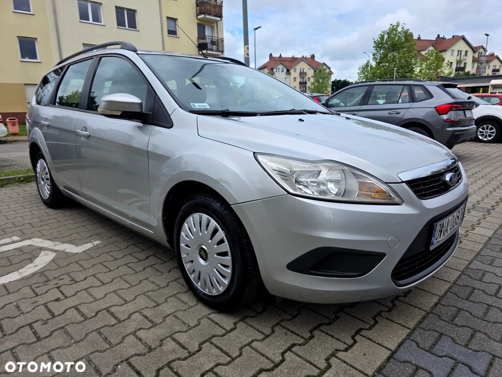 Ford Focus 1.6 TDCi DPF Style - 13