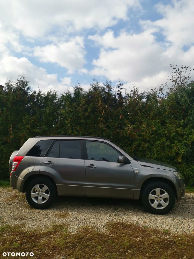 Suzuki Grand Vitara - 14