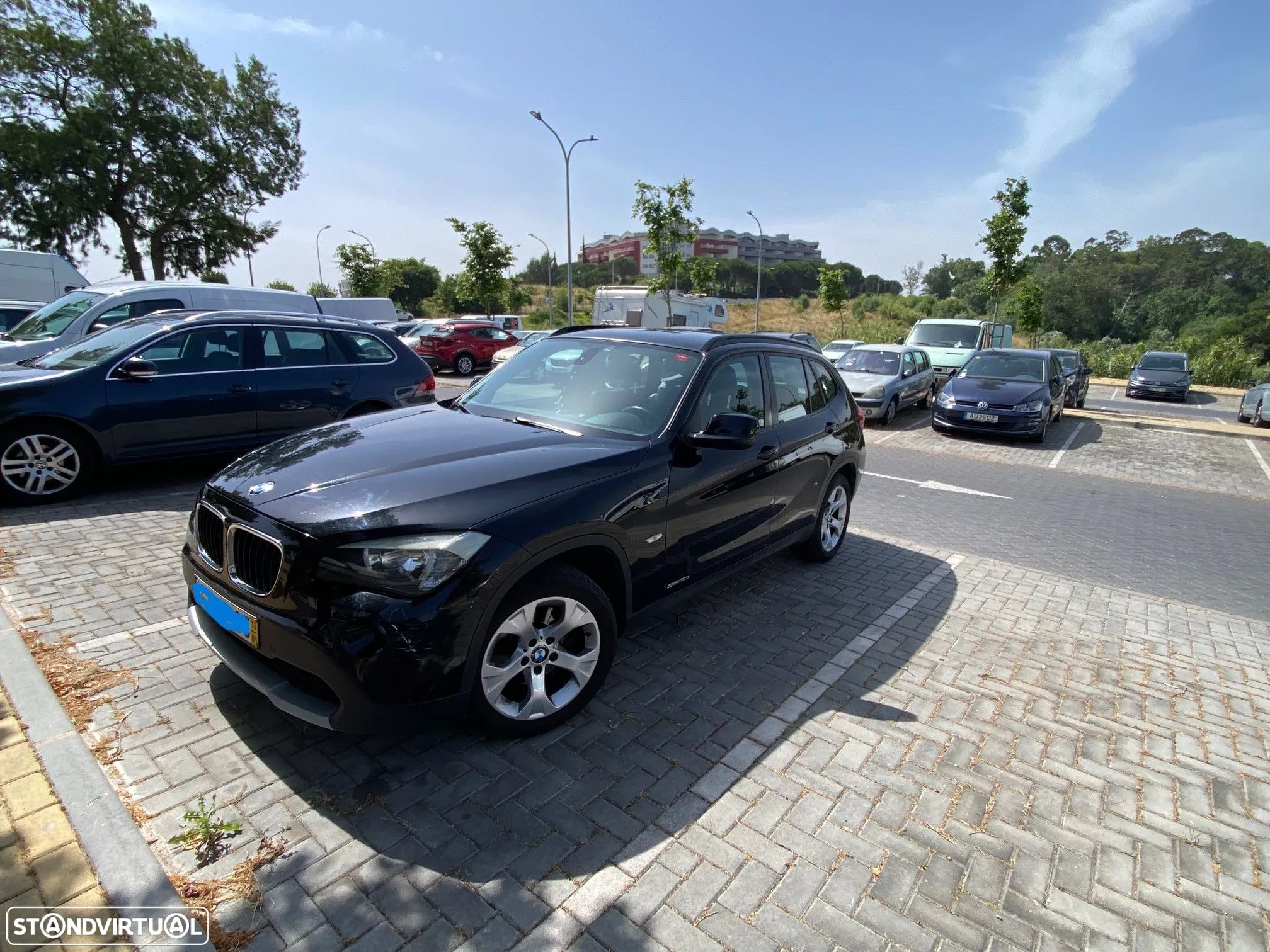 BMW X1 18 d xDrive - 1