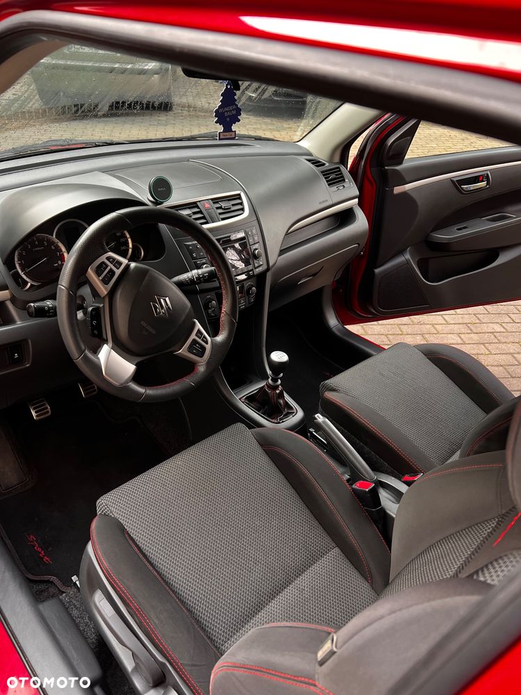Suzuki Swift 1.6 Sport - 18