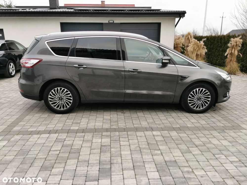 Ford S-Max 2.0 TDCi Titanium PowerShift - 8