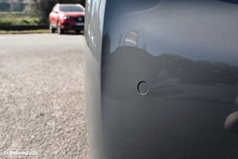 Peugeot 208 1.2 PureTech Allure - 6