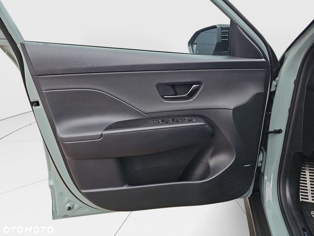Hyundai Kona - 28