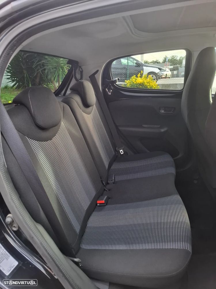 Peugeot 108 Top! 1.0 VTi Allure - 10