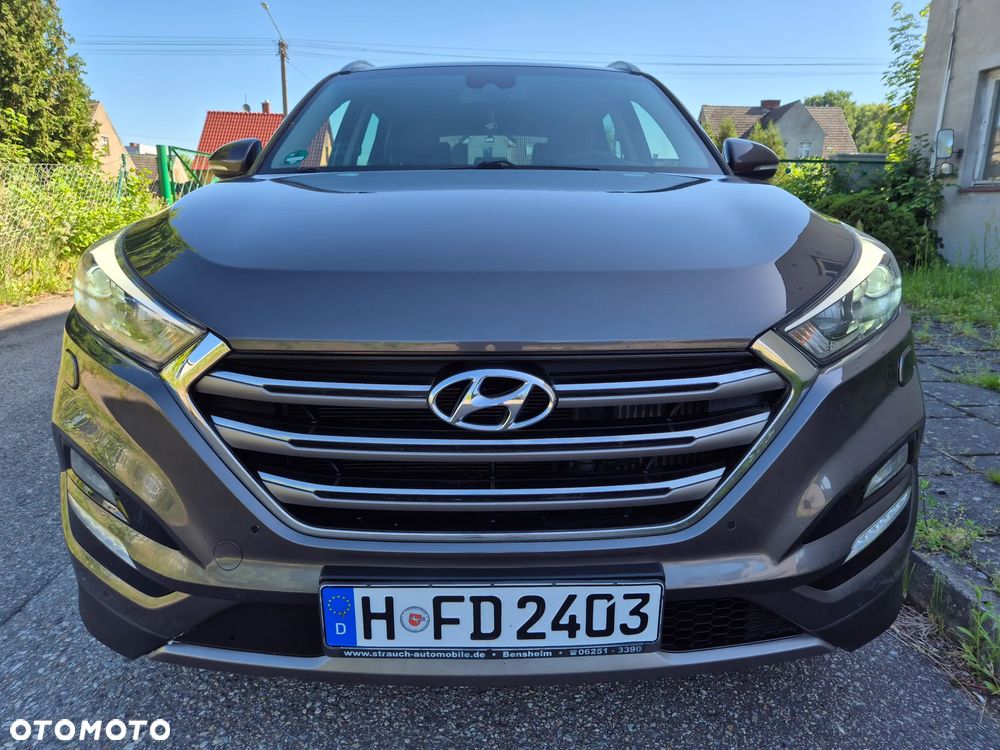 Hyundai Tucson 2.0 CRDi 4WD Advantage - 2