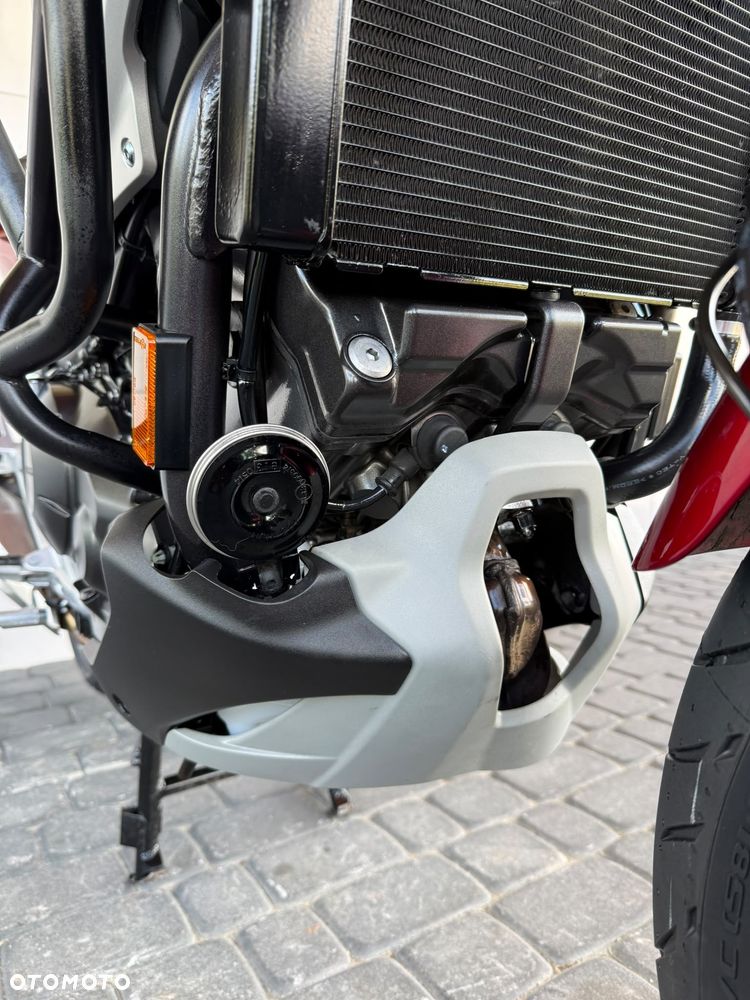 Honda NC - 24