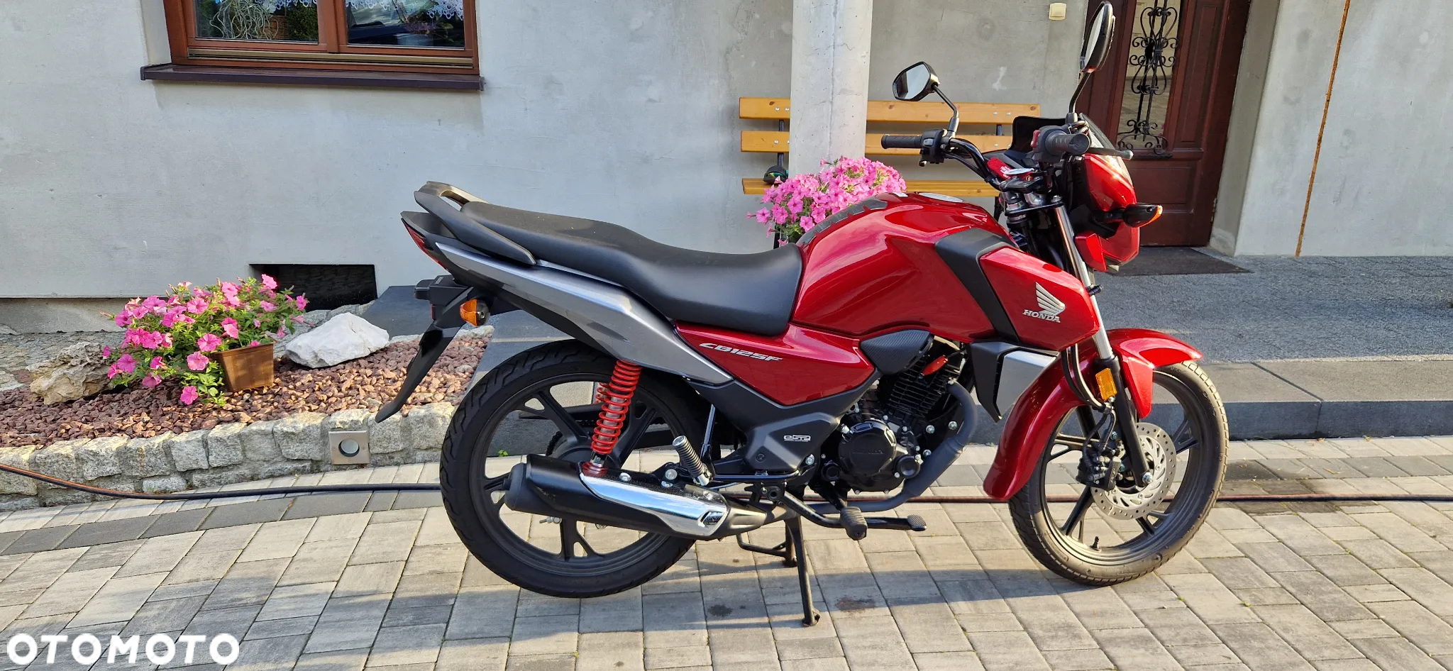 Honda CBF - 12