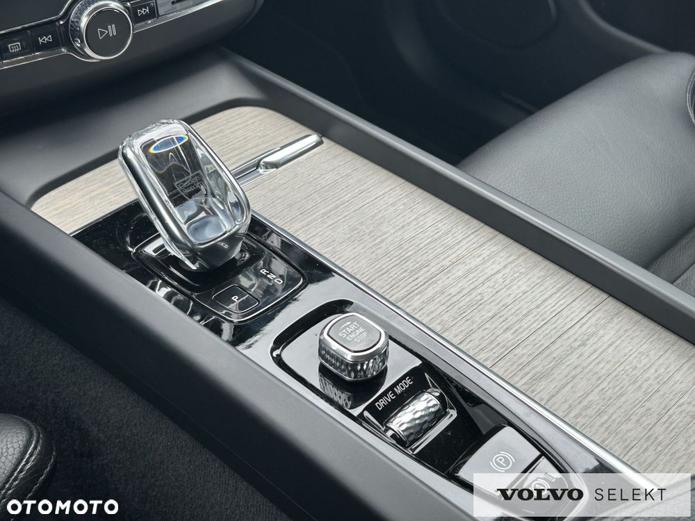 Volvo XC 60 - 18