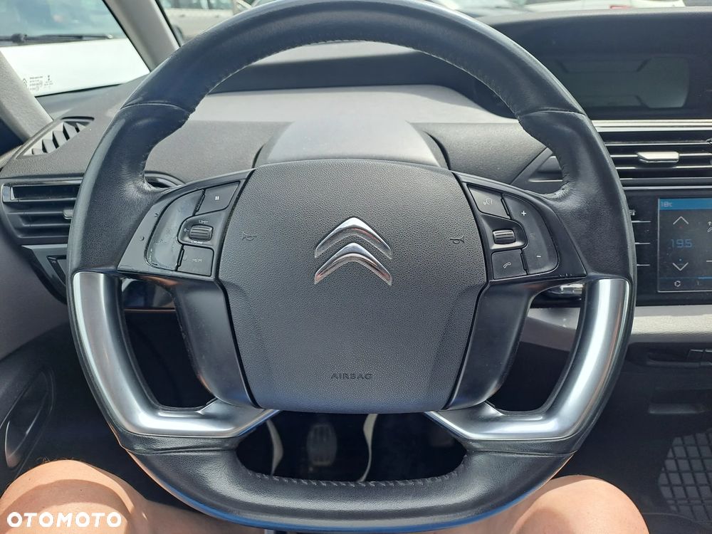 Citroën C4 Picasso 1.2 PureTech Shine S&S - 19