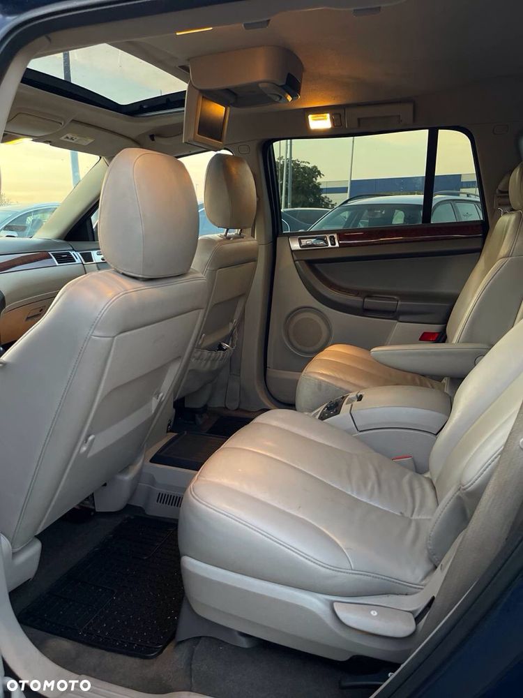 Chrysler Pacifica - 7