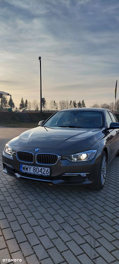 BMW Seria 3 328i - 17