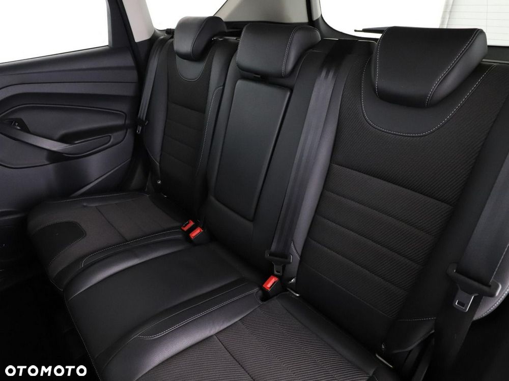 Ford Kuga 2.0 TDCi 4x4 Titanium - 18