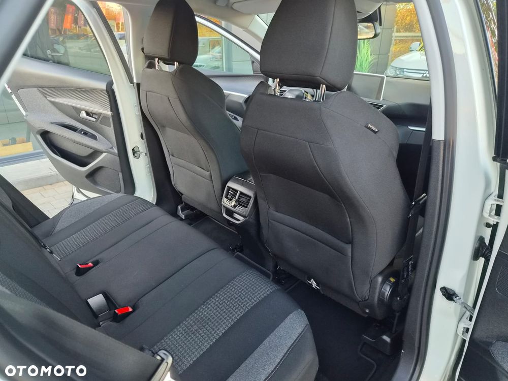 Peugeot 3008 1.6 HDi Trendy - 28