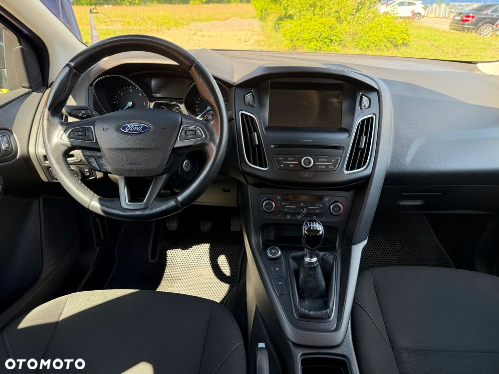 Ford Focus - 3