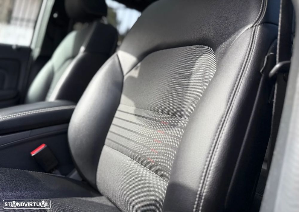 Mercedes-Benz B 180 d Style - 17