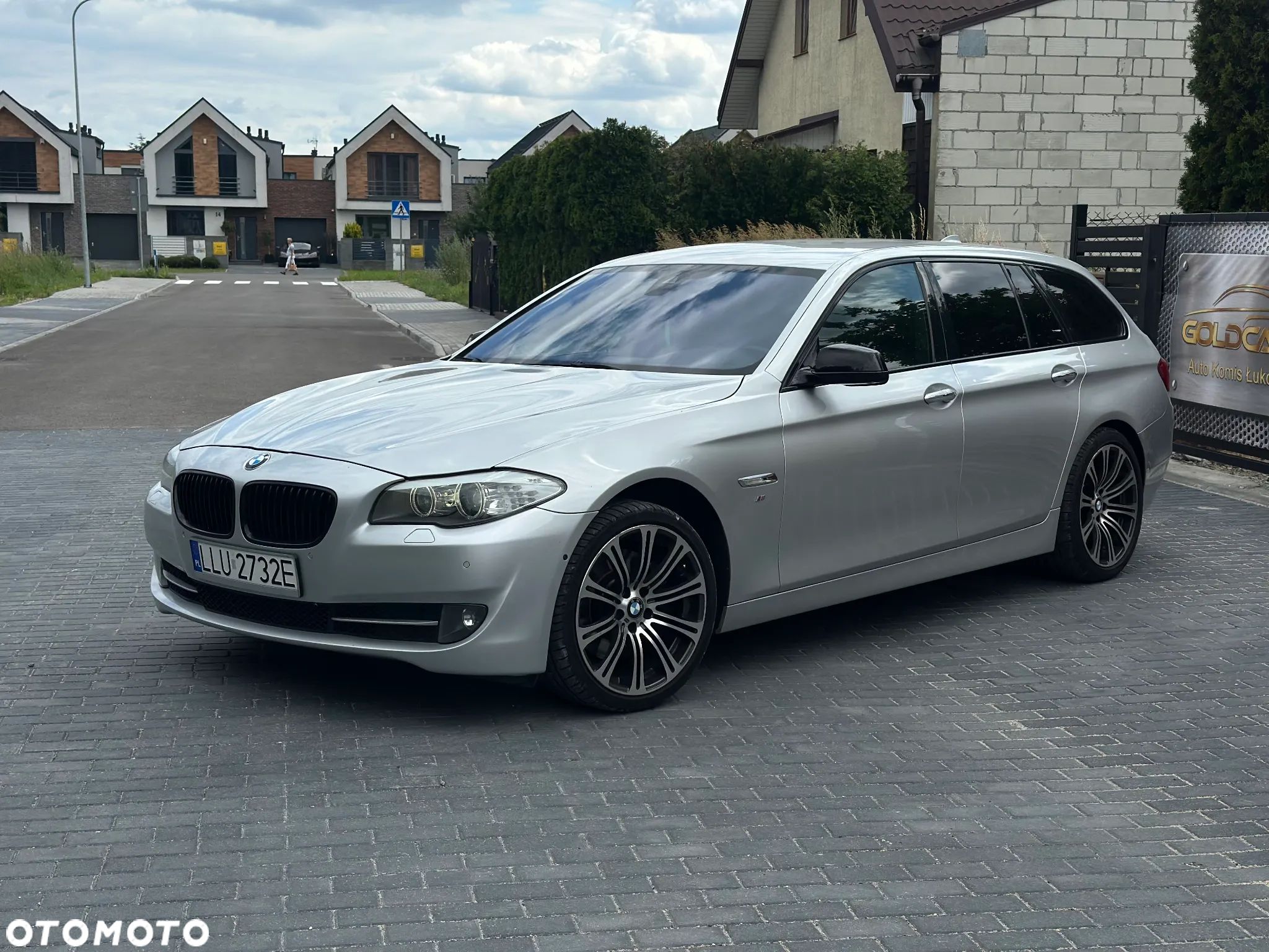 BMW Seria 5 530d xDrive Touring - 1