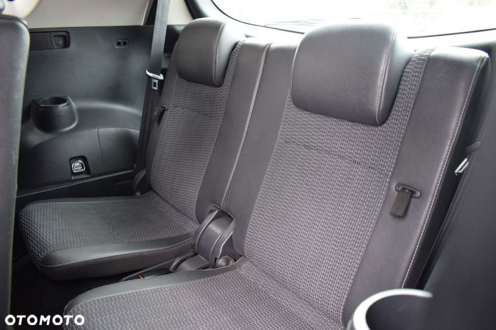 Toyota Verso - 9